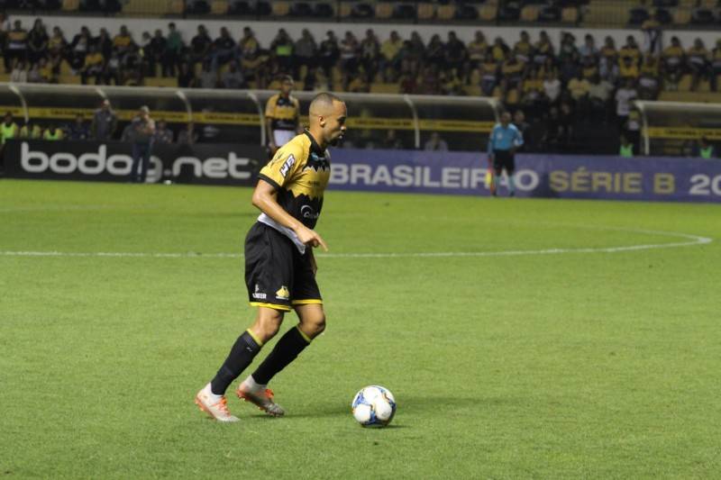 Criciúma perde para o CRB e fica mais próximo do rebaixamento para Série C — foto 1