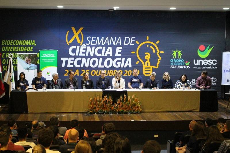 Presidente da Fapesc abre oficialmente a Semana de Ciência e Tecnologia da Unesc — foto 2