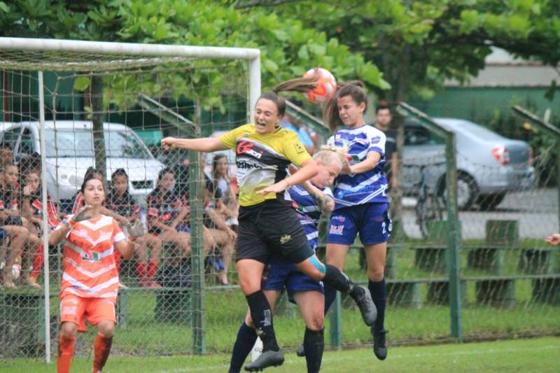 Jasc: futebol feminino avança para as semifinais — foto 1