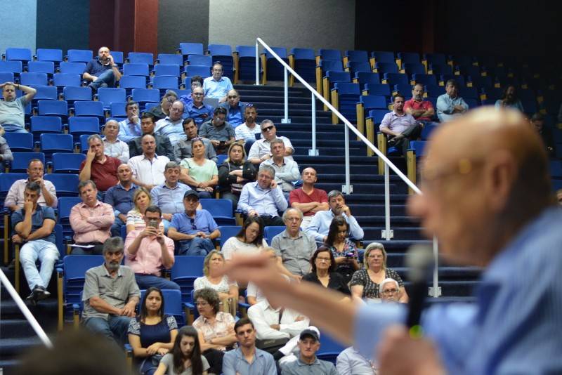 Prefeitos participam de audiência pública para debater pedagiamento da BR-101 Sul — foto 1