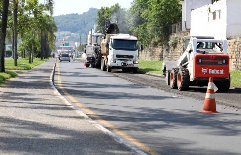 Obras de revitalização iniciam na avenida Centenário — foto 1