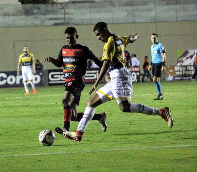 No último jogo do ano, Tigre derrota o Oeste fora de casa de virada — foto 13