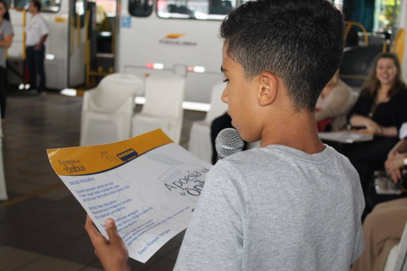 Conhecidos os participantes do “A poesia vai de ônibus” — foto 1