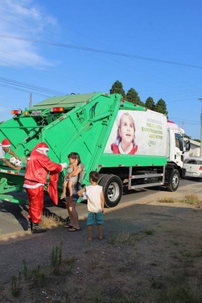 Grupo RAC realiza ação de Natal com crianças de Içara — foto 11