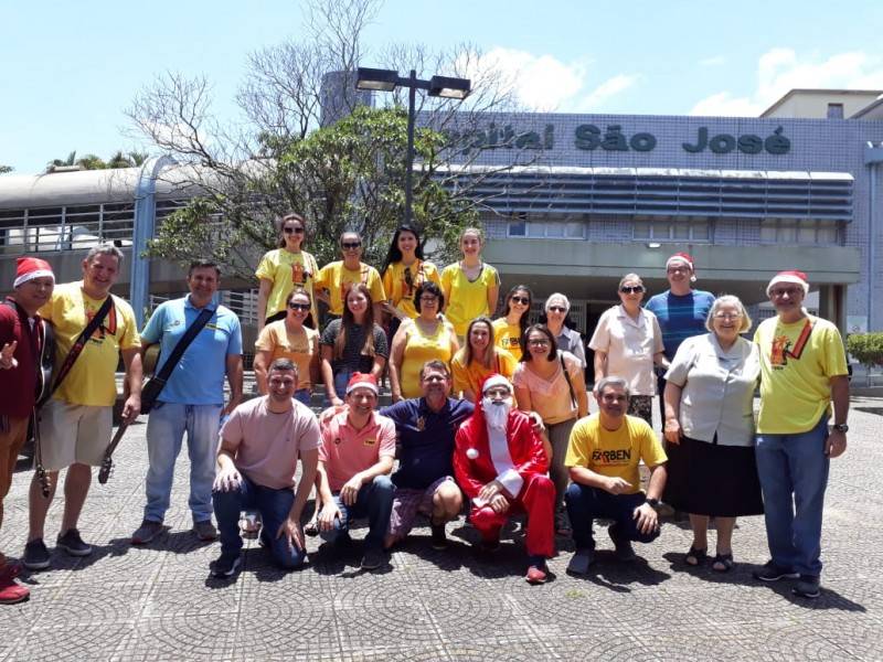 Coral Vida e Canção visita Hospital São José — foto 2