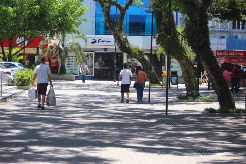 Manhã de tranquilidade no Centro de Criciúma — foto 1