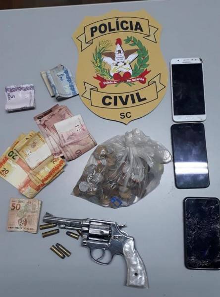 Polícia Civil recupera objetos furtados — foto 1