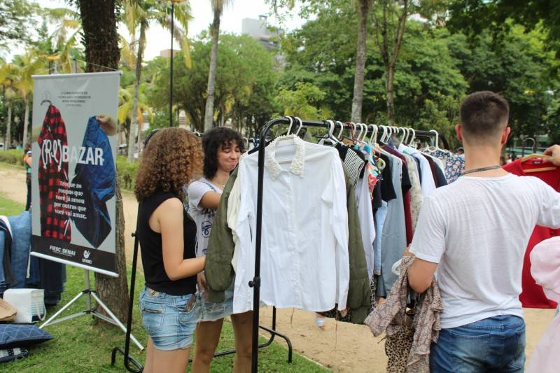Sábado tem (Re)Bazar em Balneário Rincão — foto 2