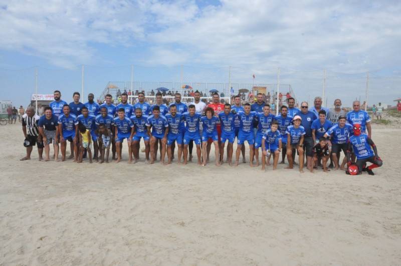 Construtora Massiroli vence nos pênaltis e fica com o título do Praião — foto 1