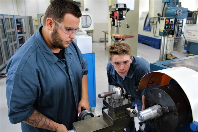 Cursos de Aprendizagem Industrial atendem mais de 600 estudantes no Senai — foto 2