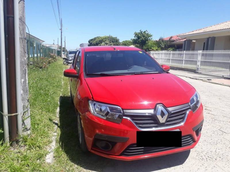 PM recupera veículo roubado e prende suspeito em Balneário Rincão — foto 2