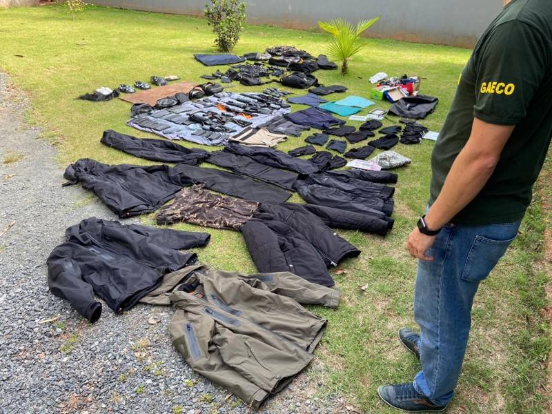 Desarticulada quadrilha de assaltantes de ônibus e bancos que agia em SC e no PR — foto 1