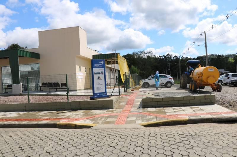 Nova Veneza inicia higienização e limpeza das ruas contra o coronavírus — foto 1