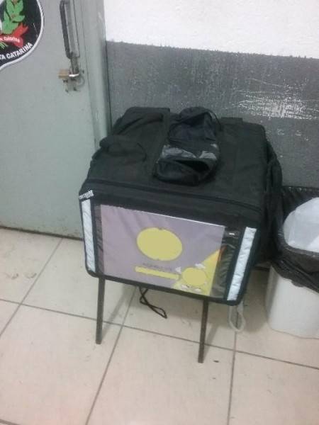 Proprietário de veículo que teria sido utilizado em assaltos é conduzido para a delegacia — foto 1
