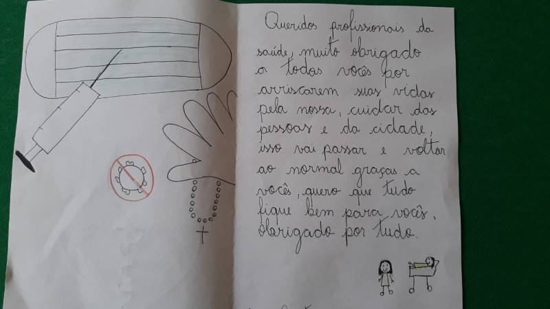 Profissionais da saúde recebem mensagens de apoio e gratidão em Forquilhinha — foto 1
