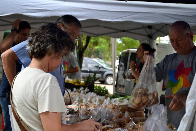 Catálogo virtual aproxima participantes da Feira da Economia Solidária da Unesc dos consumidores — foto 2