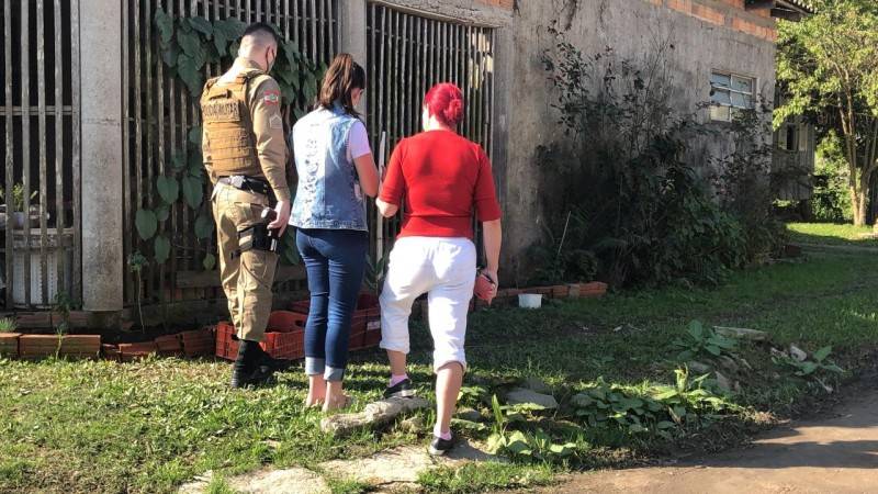 Moradores relatam prática de envenenamento de animais no bairro Vida Nova — foto 1