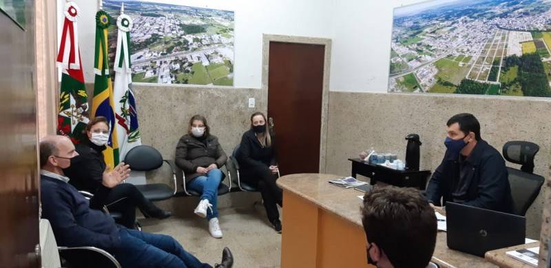 Covid-19: Governo de Morro da Fumaça coloca testes à disposição dos funcionários do comércio — foto 1