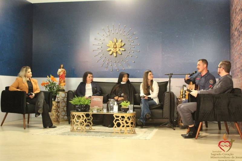 Live: 1ª Romaria do Santuário é encerrada com um show católico — foto 5