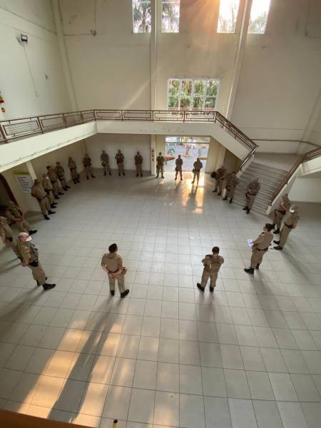 Polícia Militar realiza 'Operação Ruas Seguras' em Criciúma — foto 1