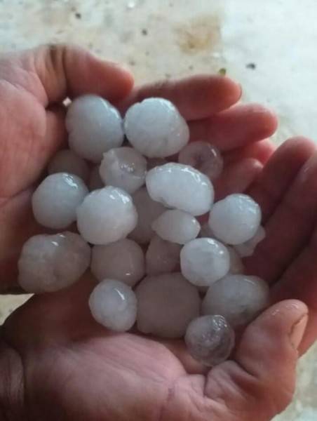 Chuva de granizo atinge cidades do Extremo Sul; em Jacinto Machado foram quatro vezes neste sábado — foto 2