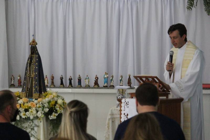 No dia de Nossa Senhora Aparecida, diocese de Criciúma estabelece a 38ª paróquia — foto 1