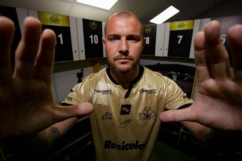 Camisa 'Carvoeira' do Criciúma ganha versão para goleiros — foto 1