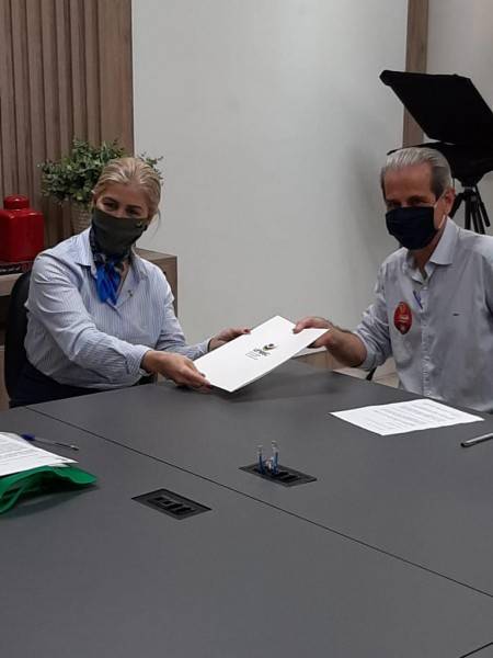 Unesc entrega pleitos aos candidatos à prefeitura de Criciúma — foto 5