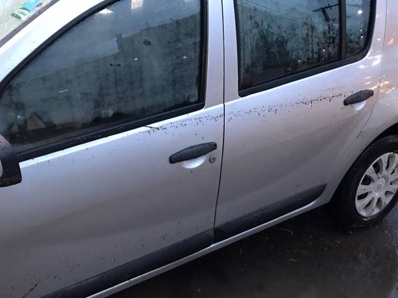 Chuva alaga rua e deixa carros embaixo d’água em Criciúma — foto 2