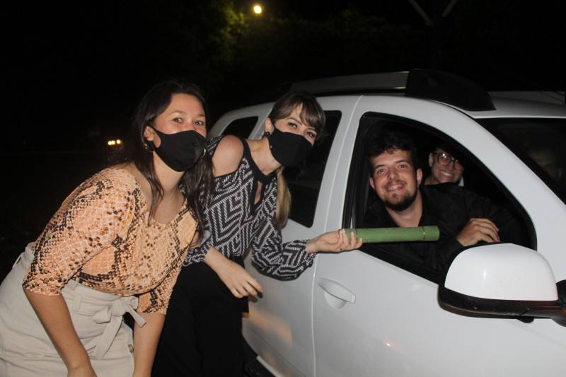 Emoção marca a formatura dos estudantes da Escola S, em Criciúma — foto 2
