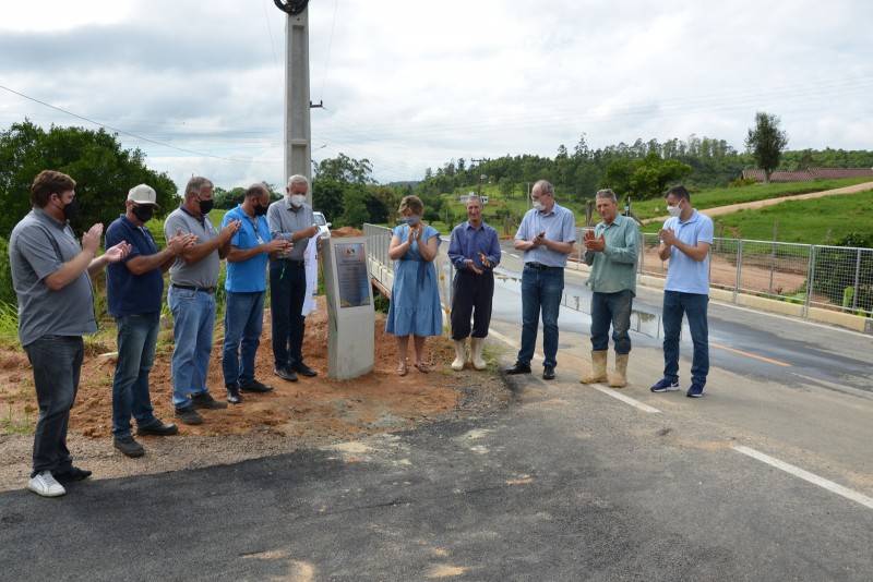 Prefeitura de Cocal do Sul inaugura três obras — foto 2
