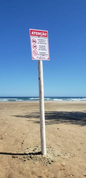 Circulação de veículos na faixa de areia dos balneários de Jaguaruna está proibida — foto 2