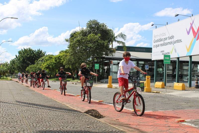 Alunos do Colégio Unesc reinauguram projeto Unesc Bike — foto 1