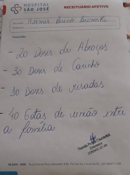 Práticas com prontuário e receituário afetivo, demonstram amor e muito carinho aos pacientes — foto 1