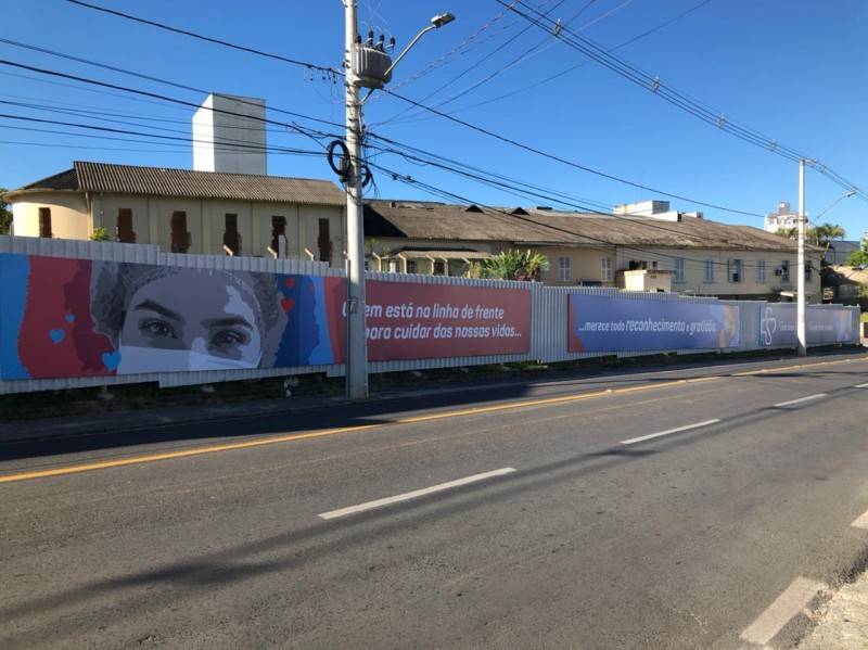 Colaboradores e médicos do HSJosé recebem homenagem especial — foto 2