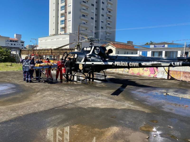 Menino de seis anos é atropelado por trator — foto 6