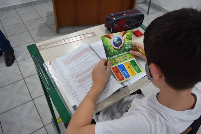 Siderópolis: ação é realizada nas escolas para promover conscientização ambiental — foto 1