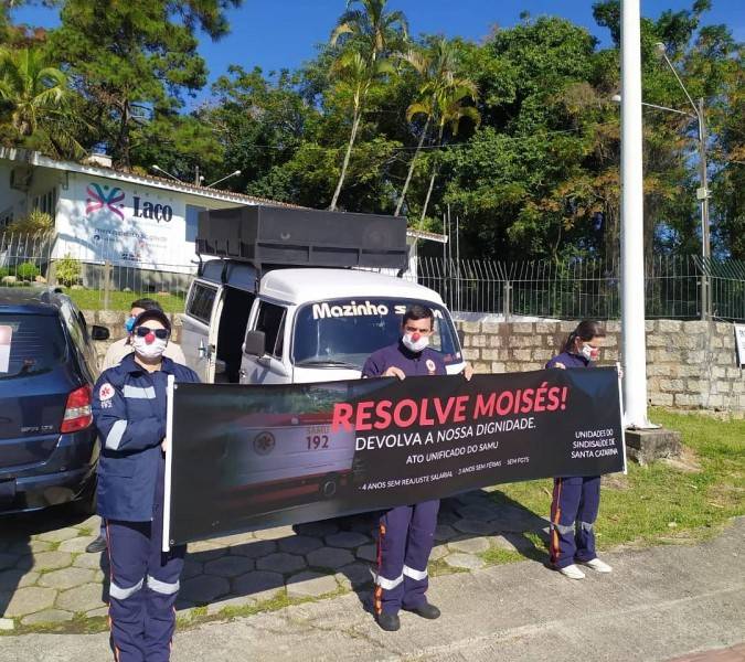 Reunião entre sindicatos e SES debate situação dos trabalhadores do Samu — foto 1
