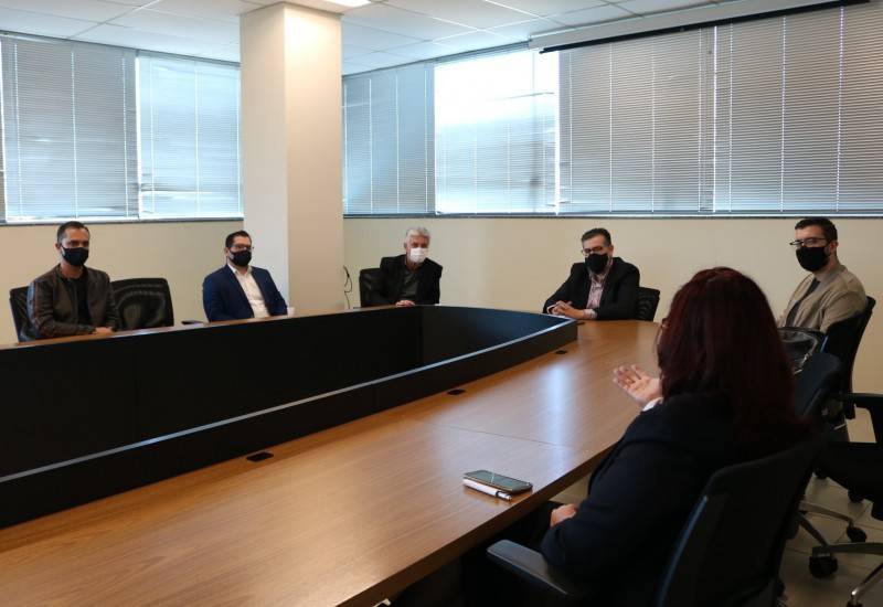 Comitê de Implantação do Centro de Inovação recebe diretor de Inovação do Estado — foto 2