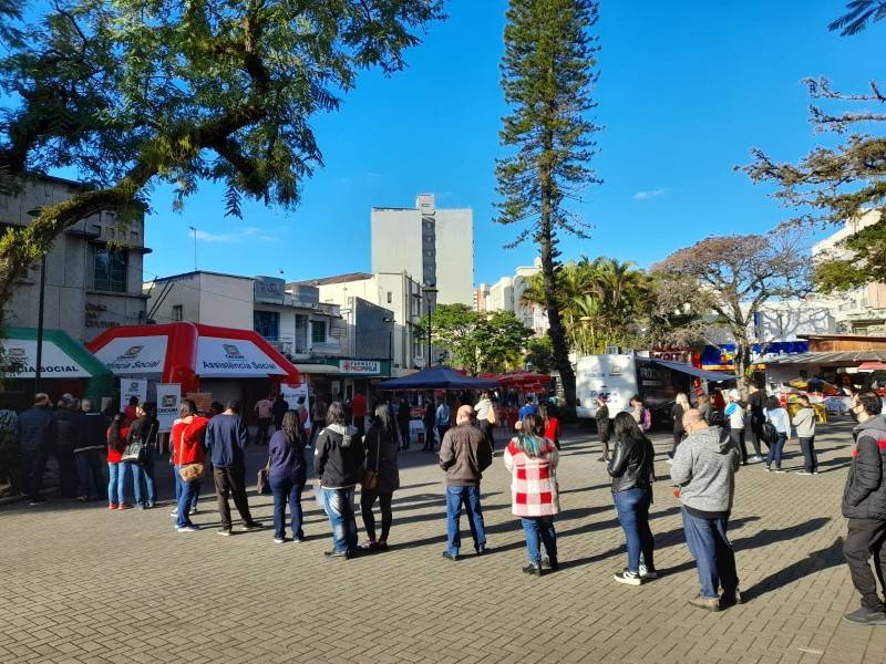 Ação de empregos da prefeitura mediou mais de 300 entrevistas — foto 5