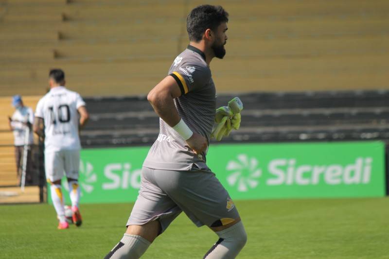 Sem sustos, Criciúma bate o Oeste e assume a liderança momentânea na Série C — foto 1