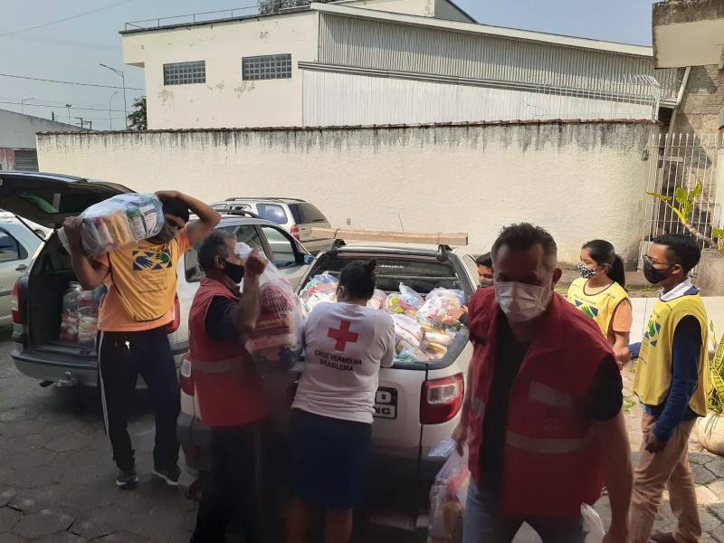 Movimento Sul Solidário recebe mais de uma tonelada de alimentos — foto 2