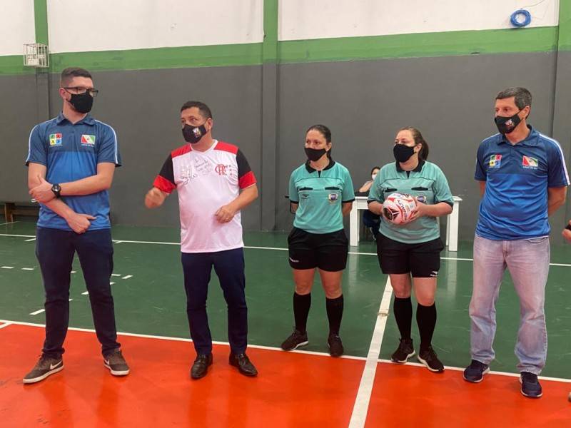 Dois jogos abrem o Campeonato Municipal de Futsal de Cocal do Sul — foto 2