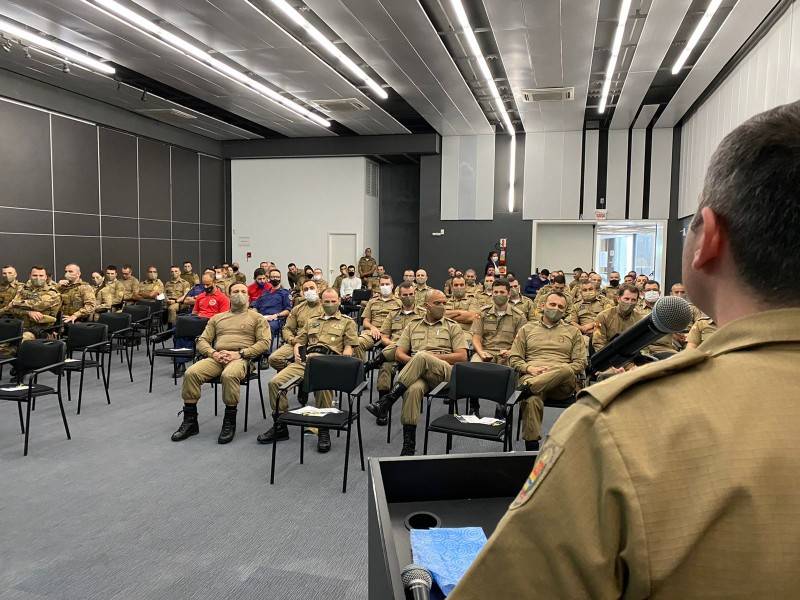 PM promove palestra sobre valorização e qualidade de vida em alusão ao Setembro Amarelo — foto 1