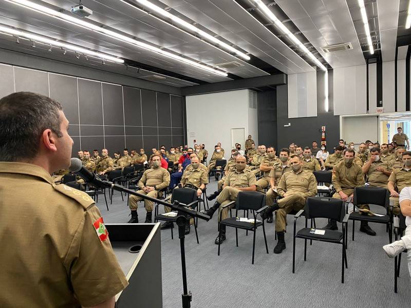PM promove palestra sobre valorização e qualidade de vida em alusão ao Setembro Amarelo — foto 6
