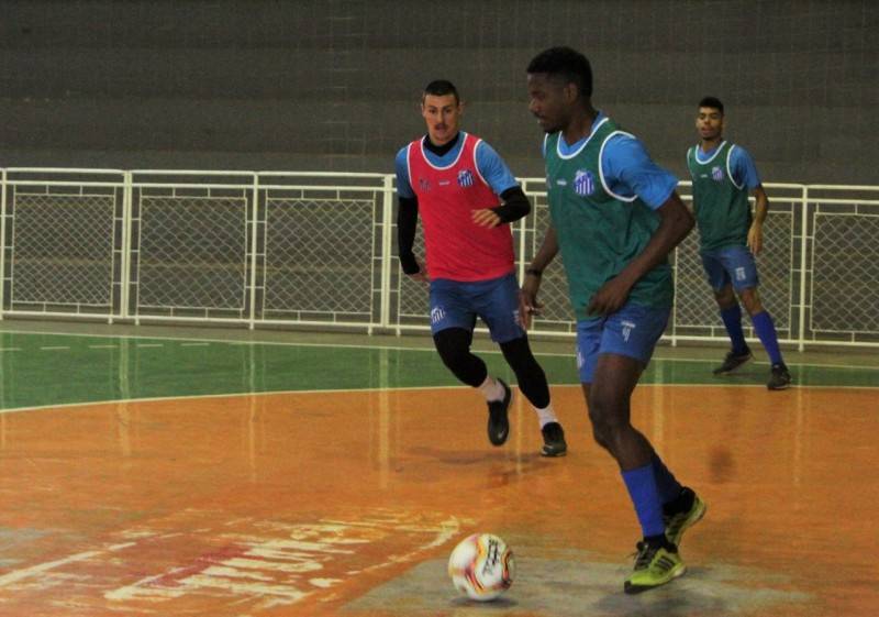 Caravaggio realiza último treino antes de confronto contra o Imbituba — foto 1