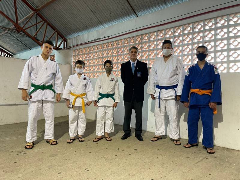 Equipe de basquete Sub-14 de Criciúma é campeã de competição em Florianópolis — foto 1