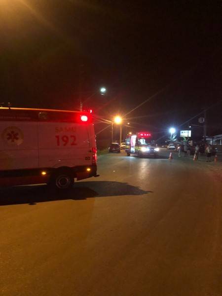 Bombeiros são acionados para atender acidente de trânsito e encontram homem baleado — foto 2