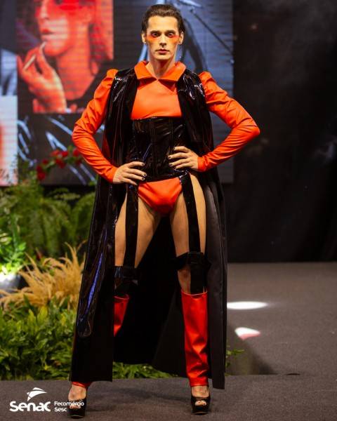 Essência: 5º Fashion Senac dá show de beleza na passarela — foto 1