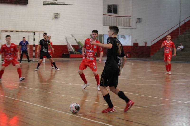 Futsal masculino de Criciúma garante vaga na final dos Joguinhos Abertos — foto 1